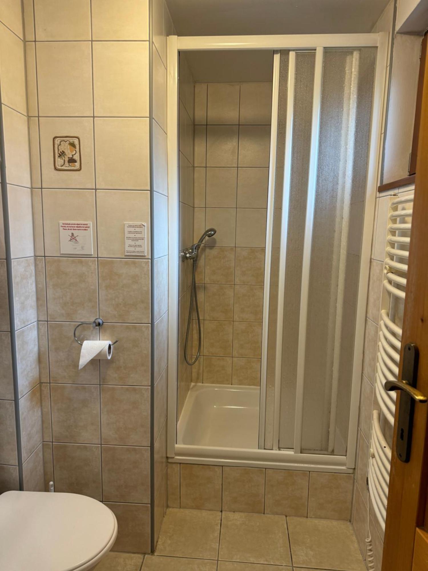 Chaty Tatrytip Tatralandia Liptovský Mikuláš Esterno foto