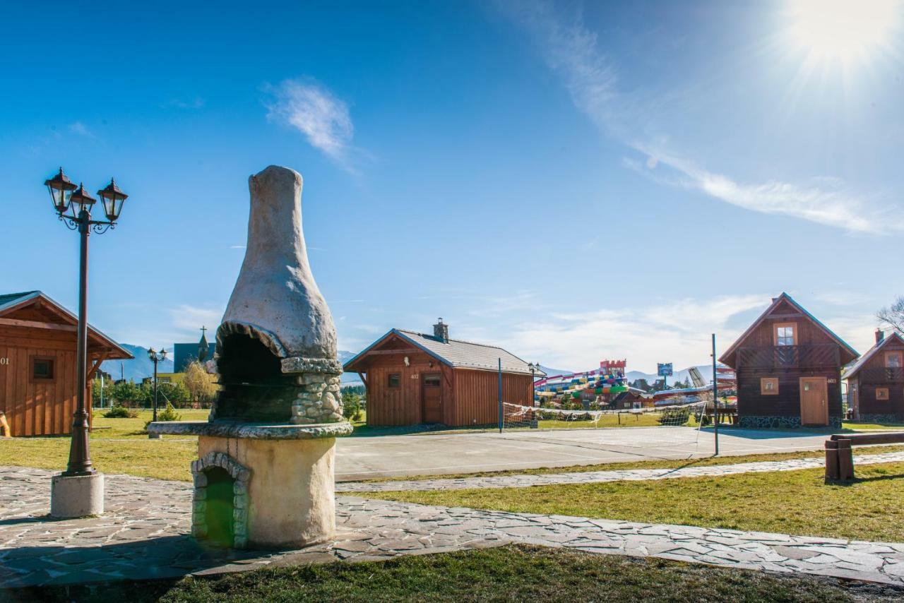Chaty Tatrytip Tatralandia Liptovský Mikuláš Esterno foto